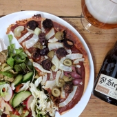 Fennel, olive and vegan chorizo pizza